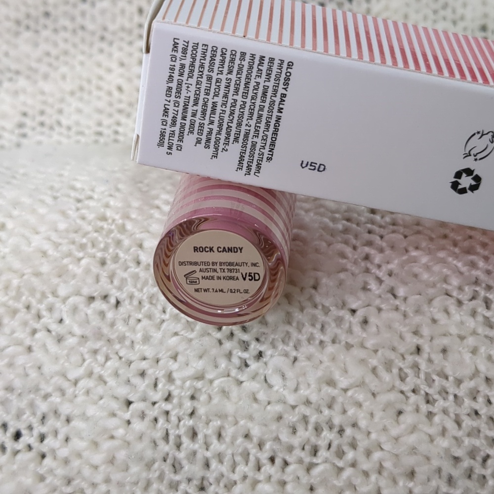 dibs. Go To Glossy Balm in Rock Candy, 7.6ml/0.20fl oz - Picture 9 of 14